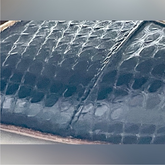 Gucci Rare Tom Ford Runway snakeskin slides, reptilian heel, blk & gold, 7, EUC - Picture 15 of 17